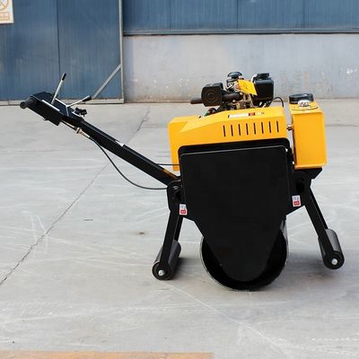 330 kg kleine Vibratorische Mini-Kompaktor-Straßenrolle mit 0,5 mm Nennbreite