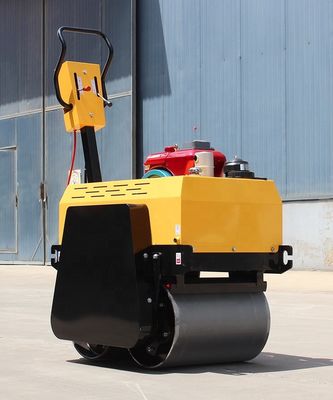 425 mm Trommeldurchmesser Kleines 0,5 Tonnen großes Doppeltrommel-Straßenroller Diesel-Asphaltkompaktor