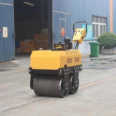 425 mm Trommeldurchmesser Kleines 0,5 Tonnen großes Doppeltrommel-Straßenroller Diesel-Asphaltkompaktor