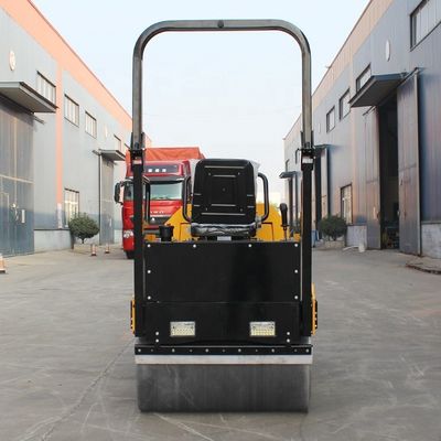 Stahlradbreite 1000 mm X 2 Straßenrolle für kleine Asphaltstraßen und Bodenverdichtung