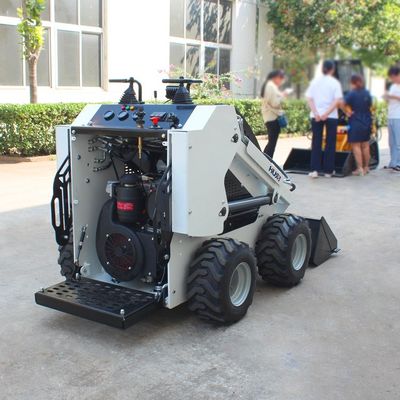 0-6 km/h Arbeitsgeschwindigkeit Mini-Skid-Steer-Lader mit EPA-Motor und 1000 kg Nennlast