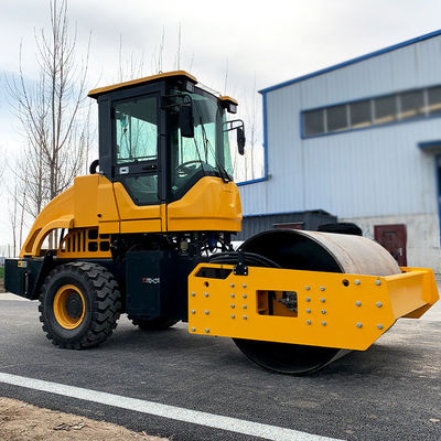 6 Tonnen Asphaltverdichter HQ-YL6000 Vibratorische Straßenwalze für hohe Leistungsfähigkeit 30%