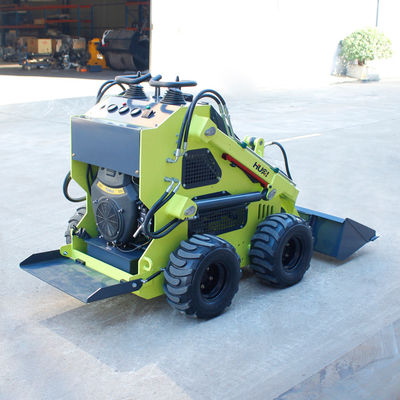 Mini-Skid-Steer-Lader mit Bagger und rotierendem Filterbehälter für verschiedene Gelände