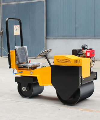 530 mm Trommeldurchmesser Mini Double Drum Road Roller für eine schnelle und effektive Verdichtung