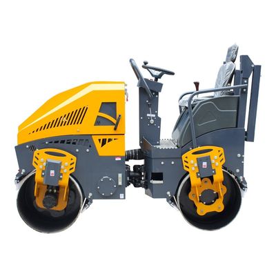 2 Tonnen schwingende Straßenrolle mit 11,5 kW Motorleistung Hydraulischer Doppeltrommelverdichter